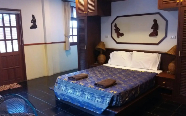 Chaulty Towers Guest House