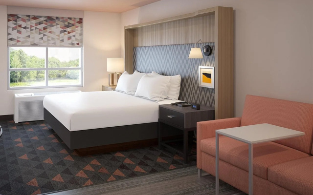 Holiday Inn & Suites Memphis Southeast-Germantown by IHG