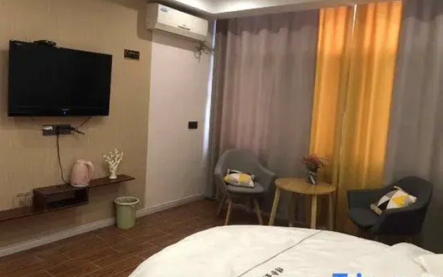 Jingjiang Yishe Hotel
