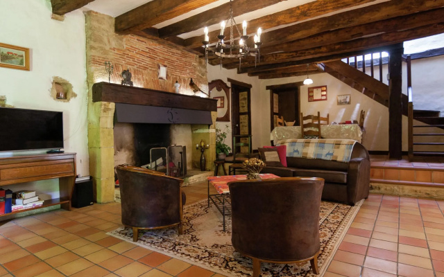 Large Farmhouse in Nantheuil France With Private Garden