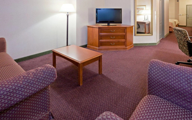 Holiday Inn Hotel & Suites Madison West - Middleton by IHG