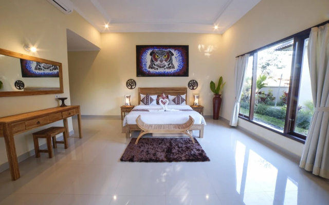 Griantika Sriwedari Villa
