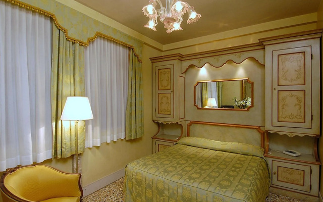 Hotel San Zulian