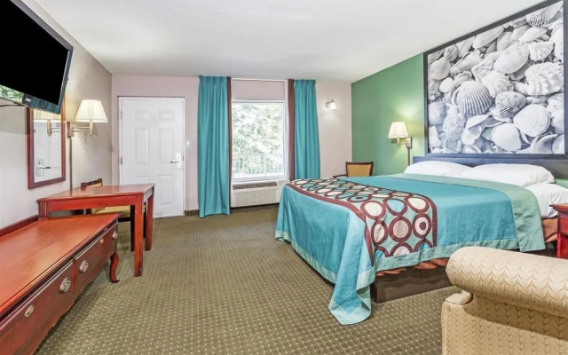 Super 8 By Wyndham Marianna