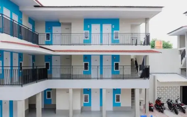 Urbanview Petukangan Mansion Jakarta