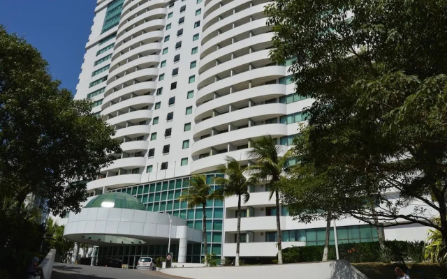 Flat With Services and Pool - Barra
