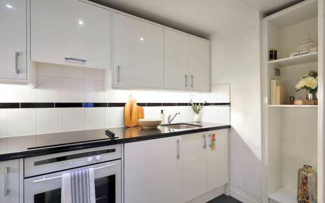 Hertford Flat 10