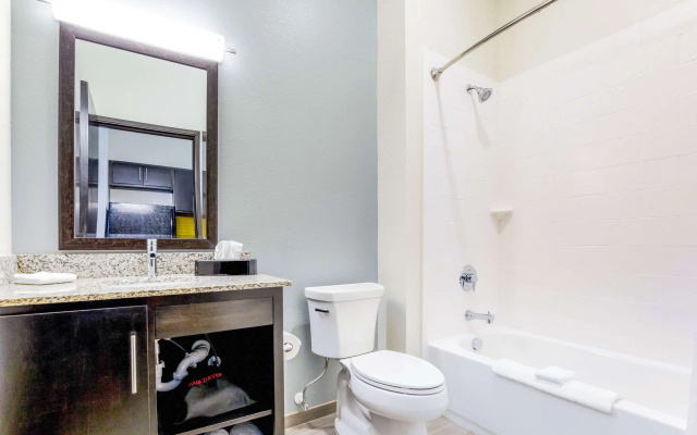 MainStay Suites Winfield-Teays Valley