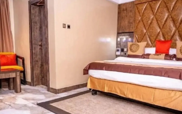Joker Hotel And Suite