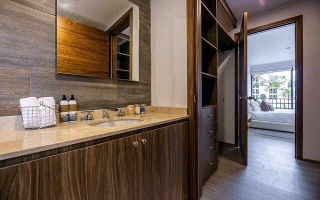 Отель Charming 3BR 2BA Apt in Roma Norte Мехико