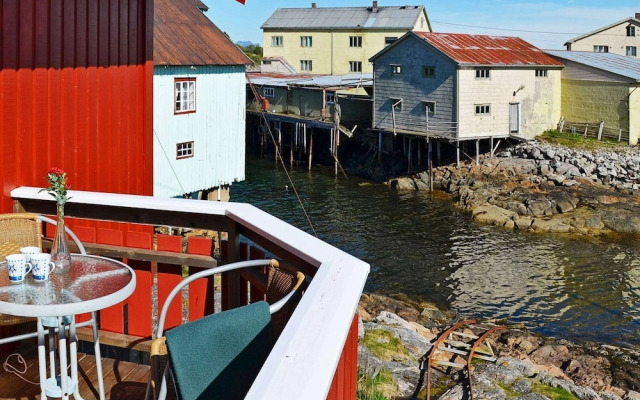 3 Person Holiday Home in Henningsvaer