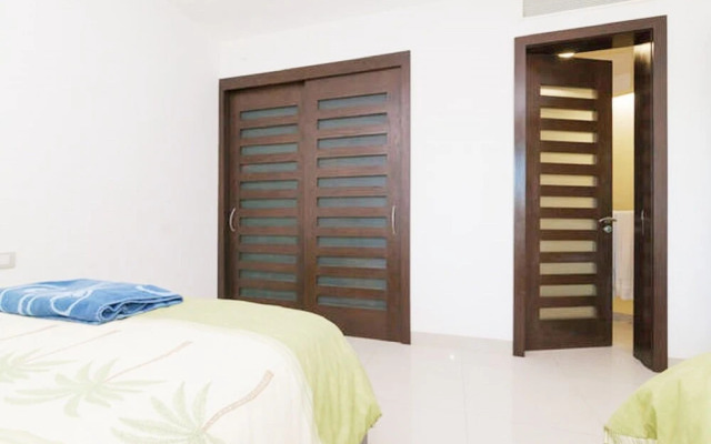 Marea Azul Condominium by ChezPlaya