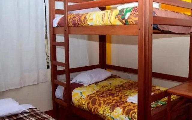 Hostal Athene Moon - Hostel