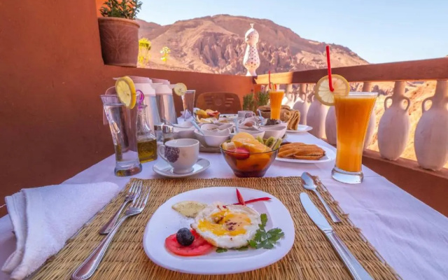 Riad Rihana Dades