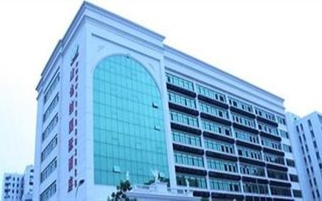 Vienna Hotel Xiamen Lake Avenue вид на фасад