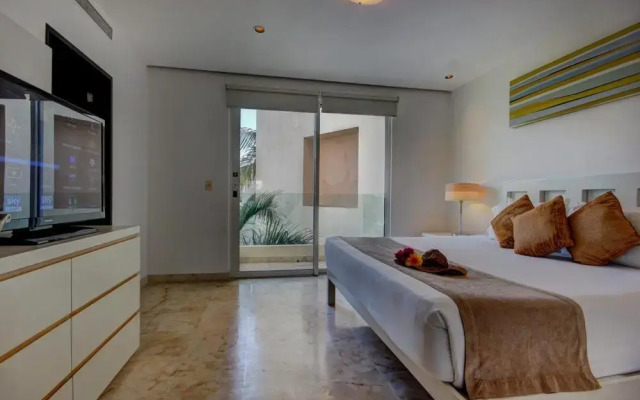 EL208 Elements Condos 2 Bedroom