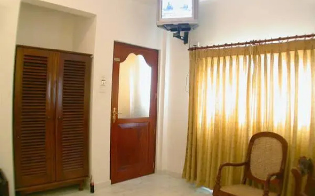 Grand Kandy Villa Hotel