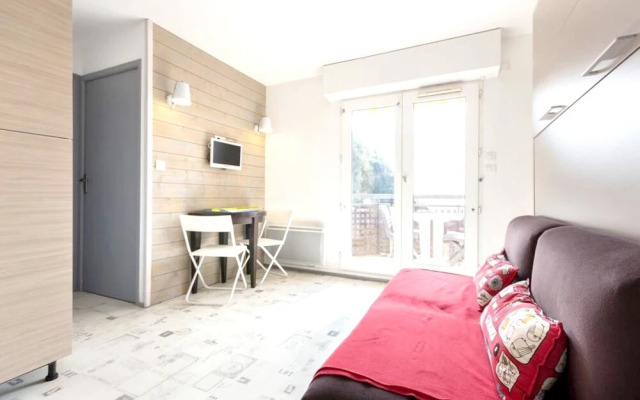 Apartment With one Bedroom in Saint-nazaire, With Wonderful sea View,