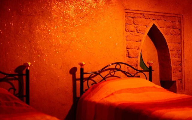 Auberge Hôtel Porte De Sahara Ouzina