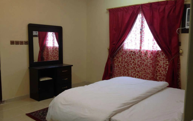 Al Eairy Furnished Apartments Tabuk 3