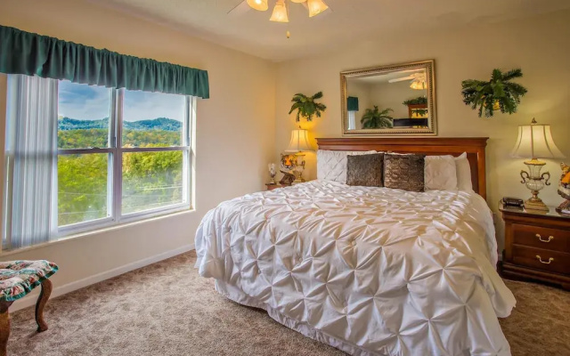 Whispering Pines 643