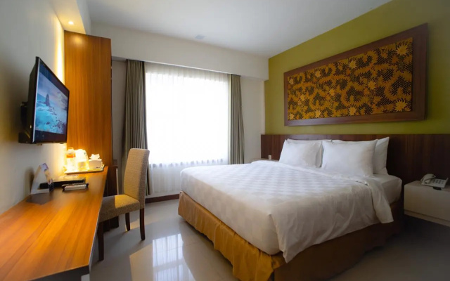 Luminor Hotel Banyuwangi Yos Sudarso by WH