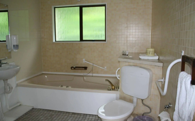 Oxford Court Motel