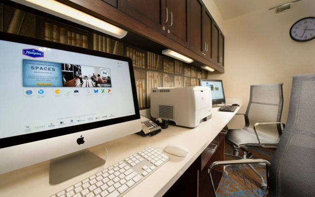Hampton Inn & Suites Baltimore/Woodlawn