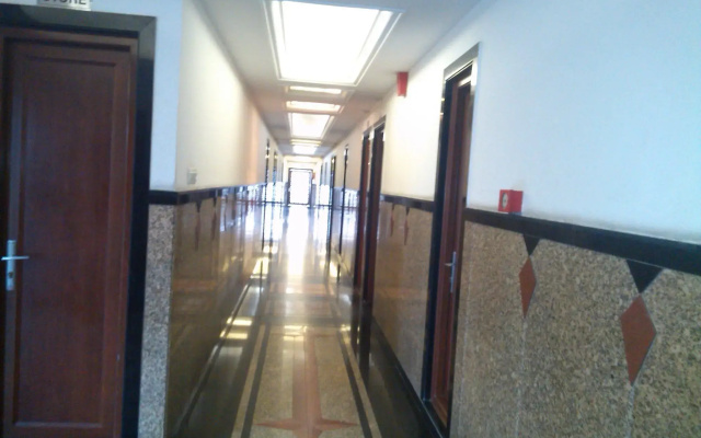 Lavanya Motel