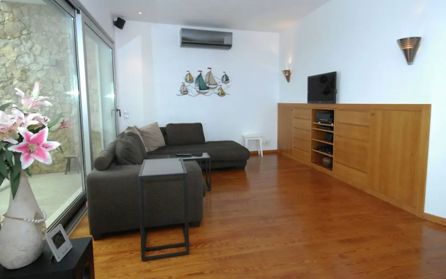 Modern Villa in Caldas da Rainha by the Sea