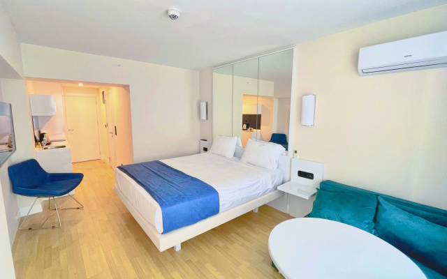 Guest rooms · Batumi — photo 13