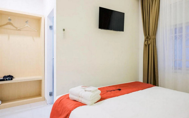 Mozy's Guesthouse by RedDoorz