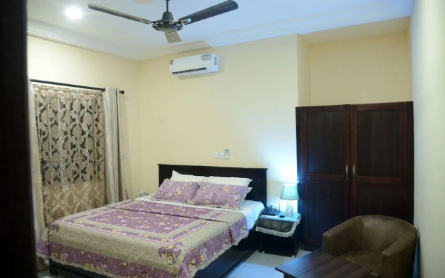 Target Hill Hotel