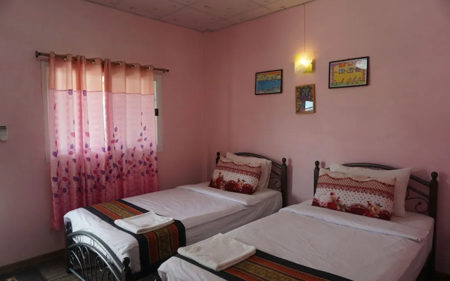 Bann Kwanlada Hotel