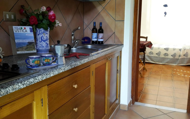 Ustica Tour Apartments and Villas