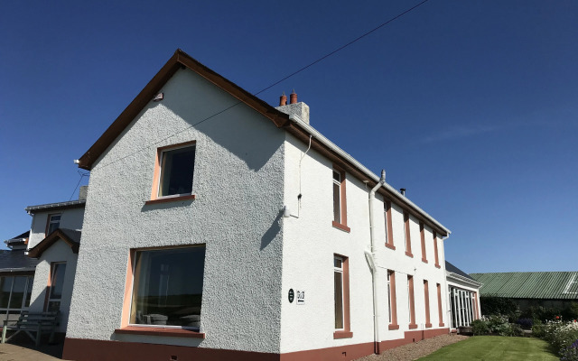 Carnside Guest House
