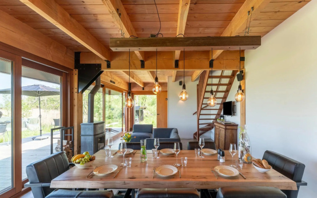 Fantastic Holiday Home on Private Island