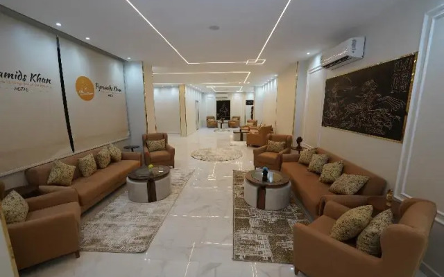 Pyramids Khan Hotel