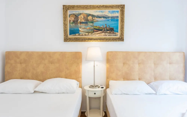 Victoria Queens Suites Apartments