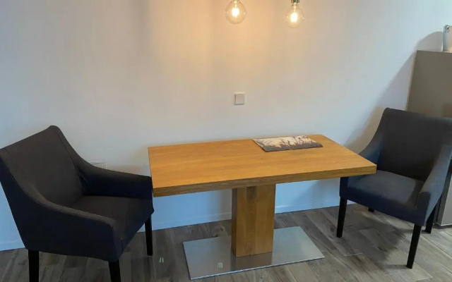 KG38 - Modern Living Vienna
