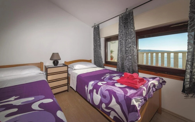 Awesome Home in Kastel Kambelovac With Wifi and 3 Bedrooms