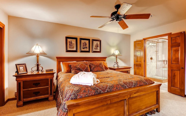 Chateau Chamonix by Steamboat Resorts
