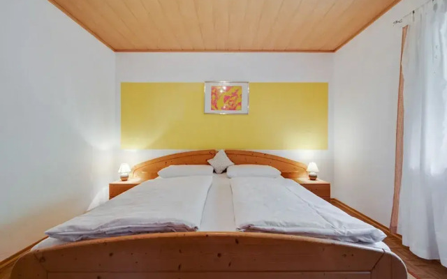 Beautiful Holiday Home in Viechtach With Views
