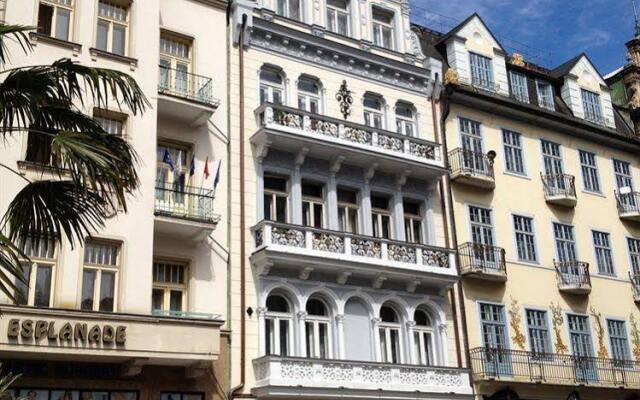 Hotel Kucera вид на фасад