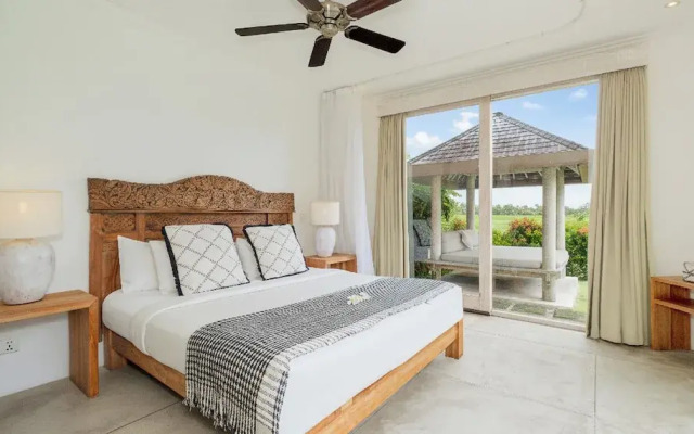 Alea Estate by Villa Finder