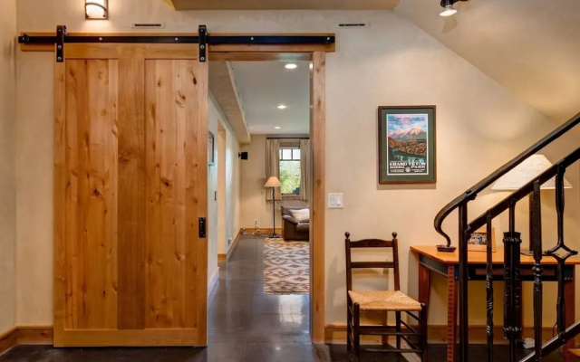 Abode at Skyline