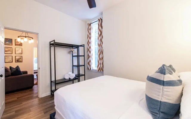 The Woodford Hotel