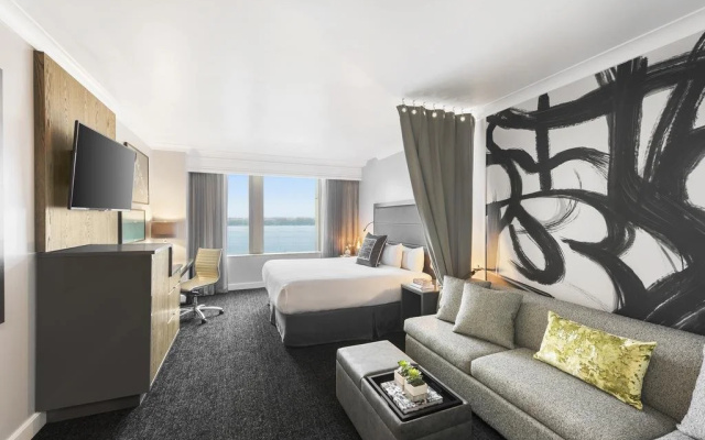 Hilton Motif Seattle
