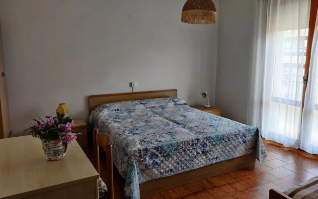 Charming Flat Close to the Beach