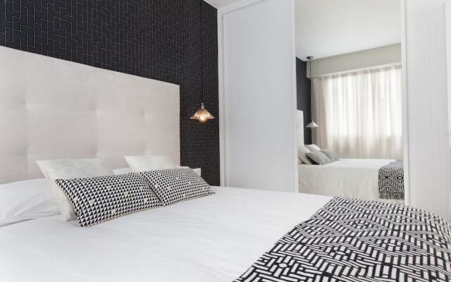 Отель Passeig de Gràcia Apartment Испания, Барселона - отзывы, цены и фото номеров - забронировать отель Passeig de Gràcia Apartment онлайн комната для гостей